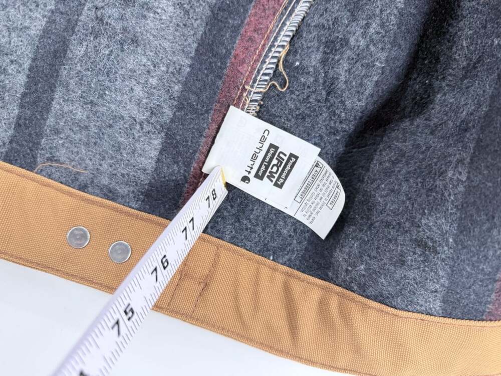NWT Carhartt J01 BRN Blanket Lined Detroit Jacket Size Medium Regular - Picture 8 of 14